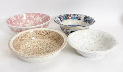 Lot 373 - Group of Porcelain Bowls