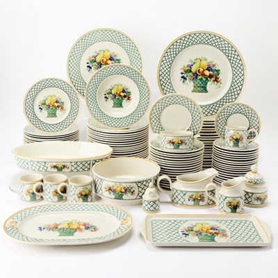 Lot 35 - Large Villeroy & Boch Porcelain "Basket" Pattern Dinner Service