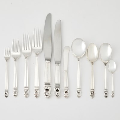Lot 138 - International Silver Co. Sterling Silver "Royal Danish" Pattern Flatware Service