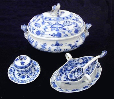 Lot 292 - Meissen Porcelain Partial Table Service In the...