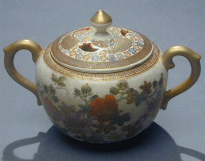 Lot 40 - Satsuma Covered Bowl Meiji Period,...
