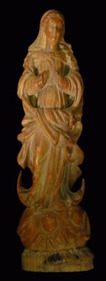 Lot 260 - Ivory Figure of the Virgin Mary Goa, 17th...