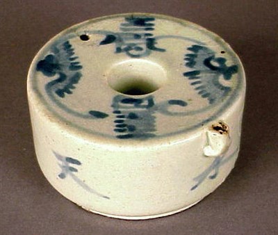 Lot 55 - Cylindrical, Ring-Form Blue and White...