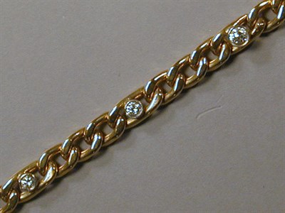 Lot 93 - Gold and Diamond Neckchain 14 kt. yellow gold,...