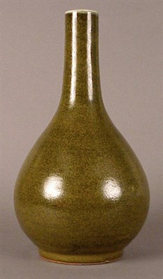 Lot 192 - Teadust Bottle Vase 18th Century Of ovoid form...