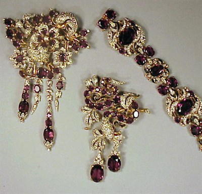 Lot 213 - Trifari Purple Stone Suite Empress Eugenie...