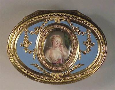 Lot 316 - Gold and Enamel Snuff Box 18 kt. yellow gold,...