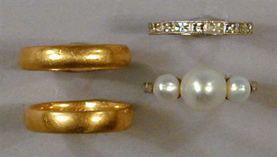 Lot 44 - Four Assorted Rings Comprising one cultured...