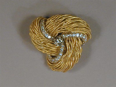Lot 491 - Gold and Diamond Brooch 18 kt. yellow gold, of...