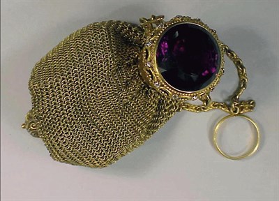Lot 318 - Gold Retractable Purse 14 kt. yellow gold, the...