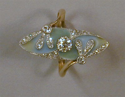Lot 490 - Art Nouveau Diamond and Enamel Ring 18 kt....