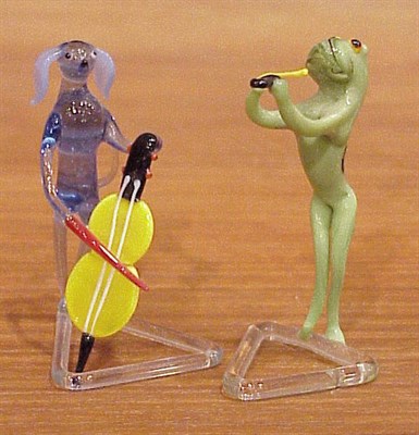 Lot 232 - Bimini Werkstatte Glass Nine-Piece Animal Band