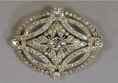 Lot 543 - Edwardian Diamond Brooch Platinum, of oval...