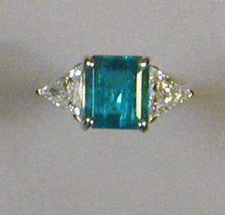 Lot 446 - Emerald and Diamond Ring 18 kt. white gold,...