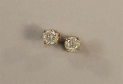 Lot 271 - Pair of Diamond Stud Earrings 14 kt. yellow...