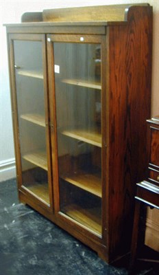 Lot 189 - Arts and Crafts Style Oak Bookcase