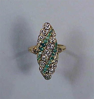 Lot 253 - Antique Style Emerald and Diamond Ring 14 kt....