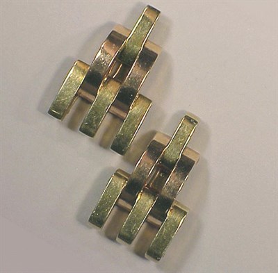 Lot 214 - Pair of Retro Two-Tone Gold Dress Clips 14 kt....