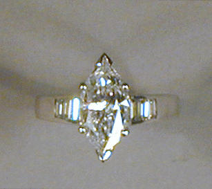 Lot 559 - Single-Stone Diamond Ring 18 kt. white gold,...