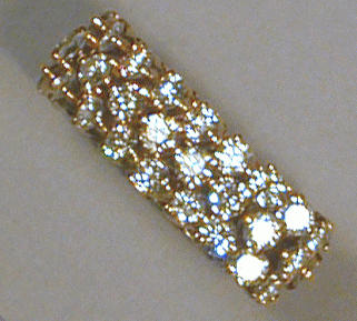 Lot 455 - Flexible Diamond Wedding Ring 18 kt. yellow...