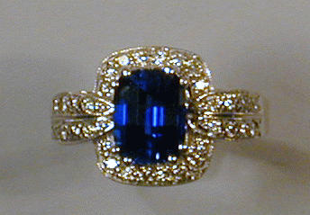 Lot 362 - Sapphire and Diamond Ring 14 kt. white gold,...