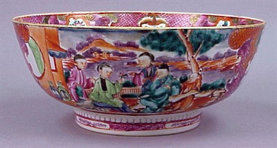 Lot 81 - Chinese Export Enameled Mandarin Palette...