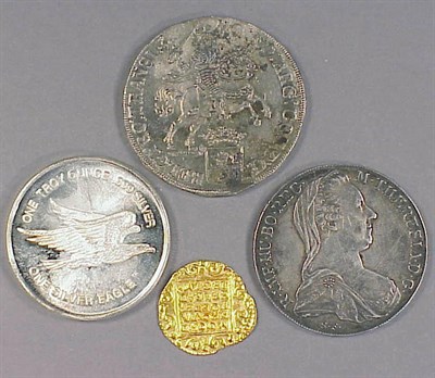 Lot 30 - Mixed Group of Silver Coins Four pieces...
