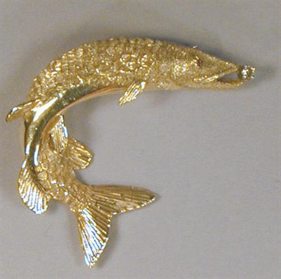 Lot 119 - Gold Fish Pin 18 kt. yellow gold,...