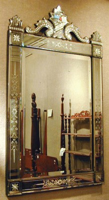 Lot 488 - Venetian Glass Mirror