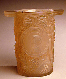 Lot 430 - Lalique Clos Sainte-Odile Wine Cooler In clear...