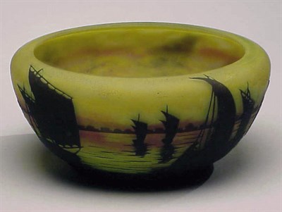 Lot 262 - Daum Cameo Glass Bowl Decorated with a...