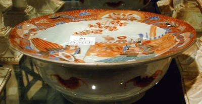 Lot 291 - Kutani Porcelain Hot Water Dish