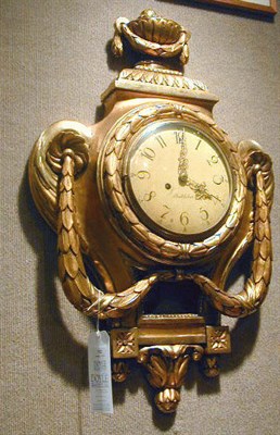 Lot 512 - Louis XV Style Gilt-Wood Wall Clock