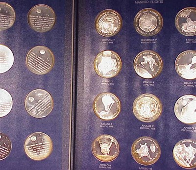Lot 10C - Silver Rounds "America in Space", twenty-four...