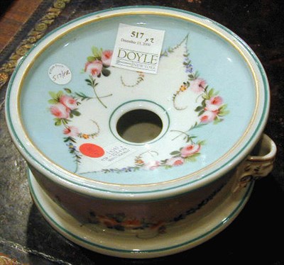 Lot 517 - Pair of Paris Porcelain Spittoons