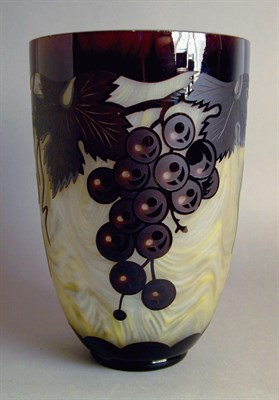 Lot 494 - Art Deco Cameo Glass Vase Of flaring...