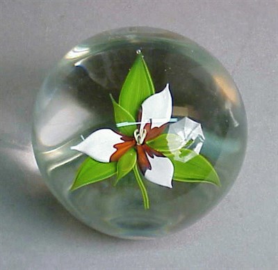 Lot 124 - Paul Stankard Painted Trillium Paperweight...