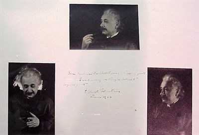 Lot 272 - EINSTEIN, ALBERT Autograph note signed, 3...
