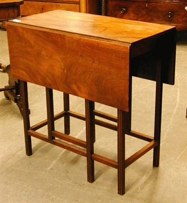 Lot 447 - George III Mahogany Gate-Leg Drop-Leaf Table...