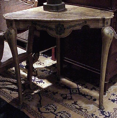 Lot 101 - Pair of Italian Faux Painted Marble Corner...