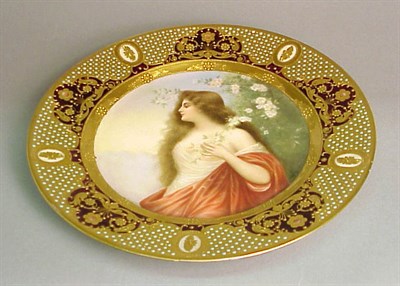Lot 587 - Vienna Porcelain Plate Decorated with a maiden...