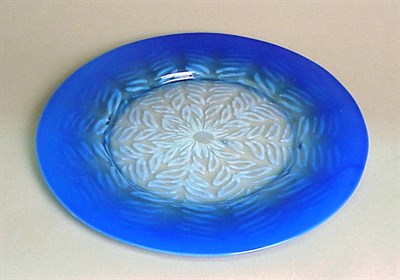 Lot 259 - Tiffany Favrile Glass Plate With a leaf design...