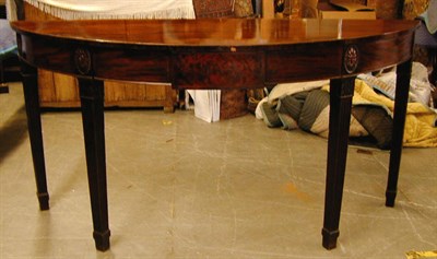 Lot 360 - George II Walnut Chest of Drawers 18th Century...