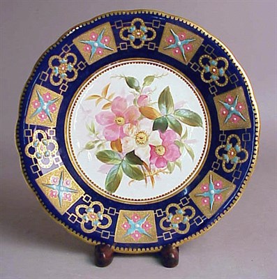 Lot 507 - Set of Eight English Porcelain Luncheon Plates...