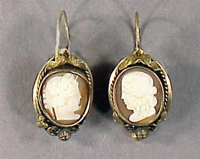 Lot 13 - Pair of Shell Cameo Earrings Low karat yellow...