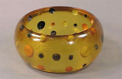 Lot 462 - Bakelite Reverse Carved and Painted Dot...