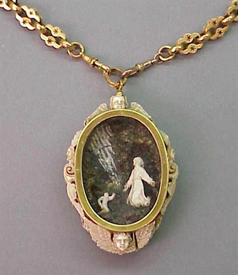 Lot 1 - Reliquary Necklace 19th Century Carved ivory,...