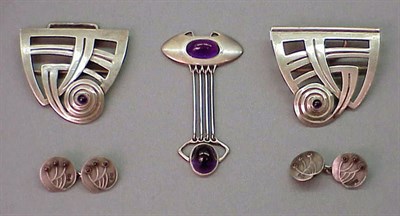 Lot 70 - Group of Theodor Fahrner Jugendstil Jewelry...