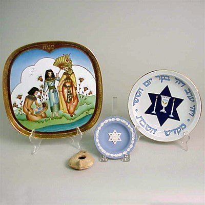 Lot 235 - Porcelain Plate, Wedgwood Jasperware Dish with...