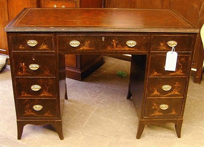 Lot 283 - Georgian Style Mahogany Pedestal Desk